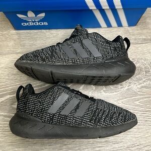 EUC - Adidas Swift Run - Size 10K